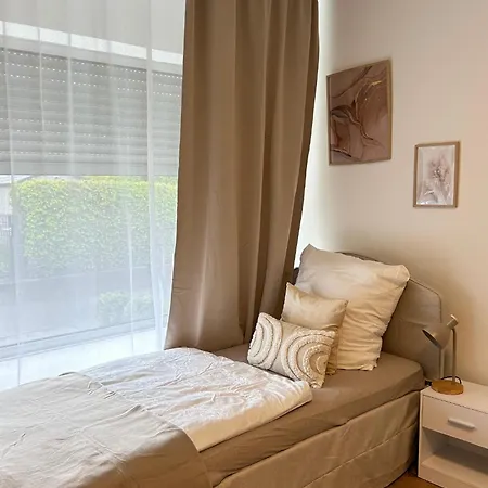 Semesterbostad Bege Proteam Base Düren - Eifel