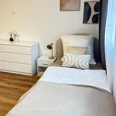 Semesterbostad Bege Proteam Base *