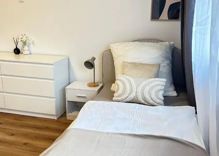 Bege Proteam Base Vakantiehuis *